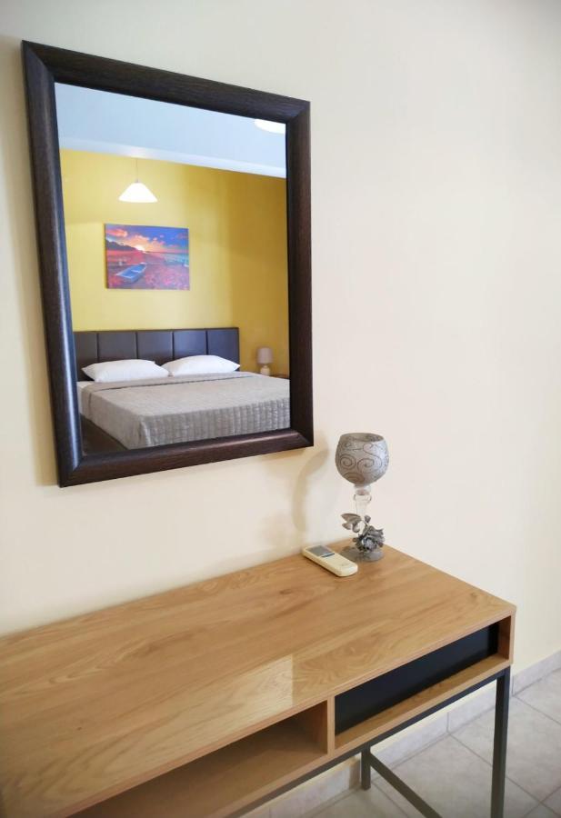Oscar Studio Kalamata City Centre المظهر الخارجي الصورة
